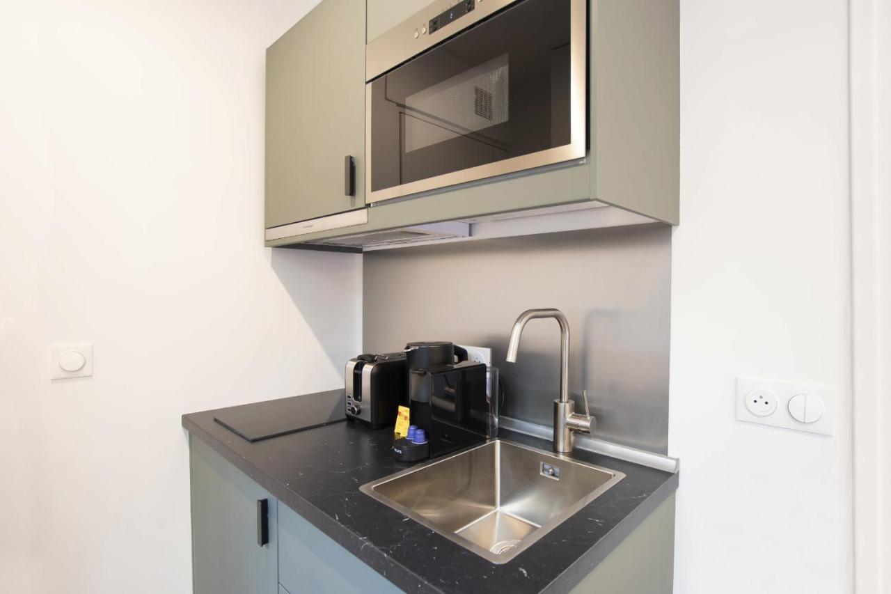 Guestready - Studio With Jacuzzi In The 10 Th Daire Paris Dış mekan fotoğraf
