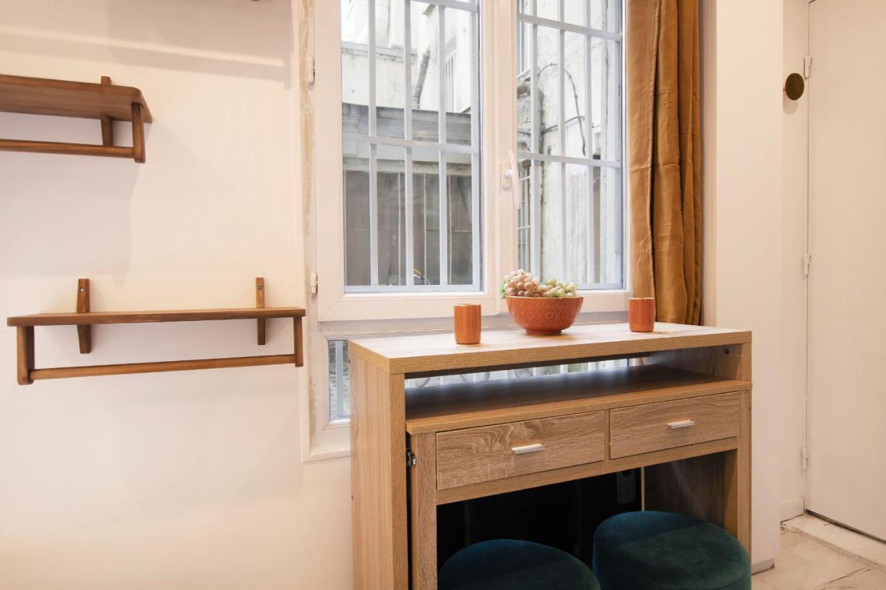 Guestready - Studio With Jacuzzi In The 10 Th Daire Paris Dış mekan fotoğraf